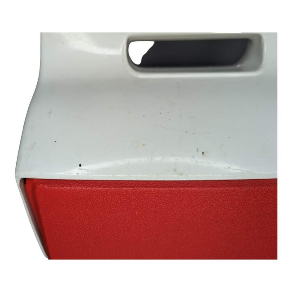 Vintage Igloo Little Playmate Red & White Cooler - Picture 6 of 11